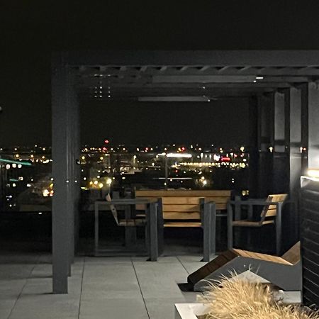Warsaw Airport Wyscigi - City And Green View Apartment With Underground Garage Esterno foto