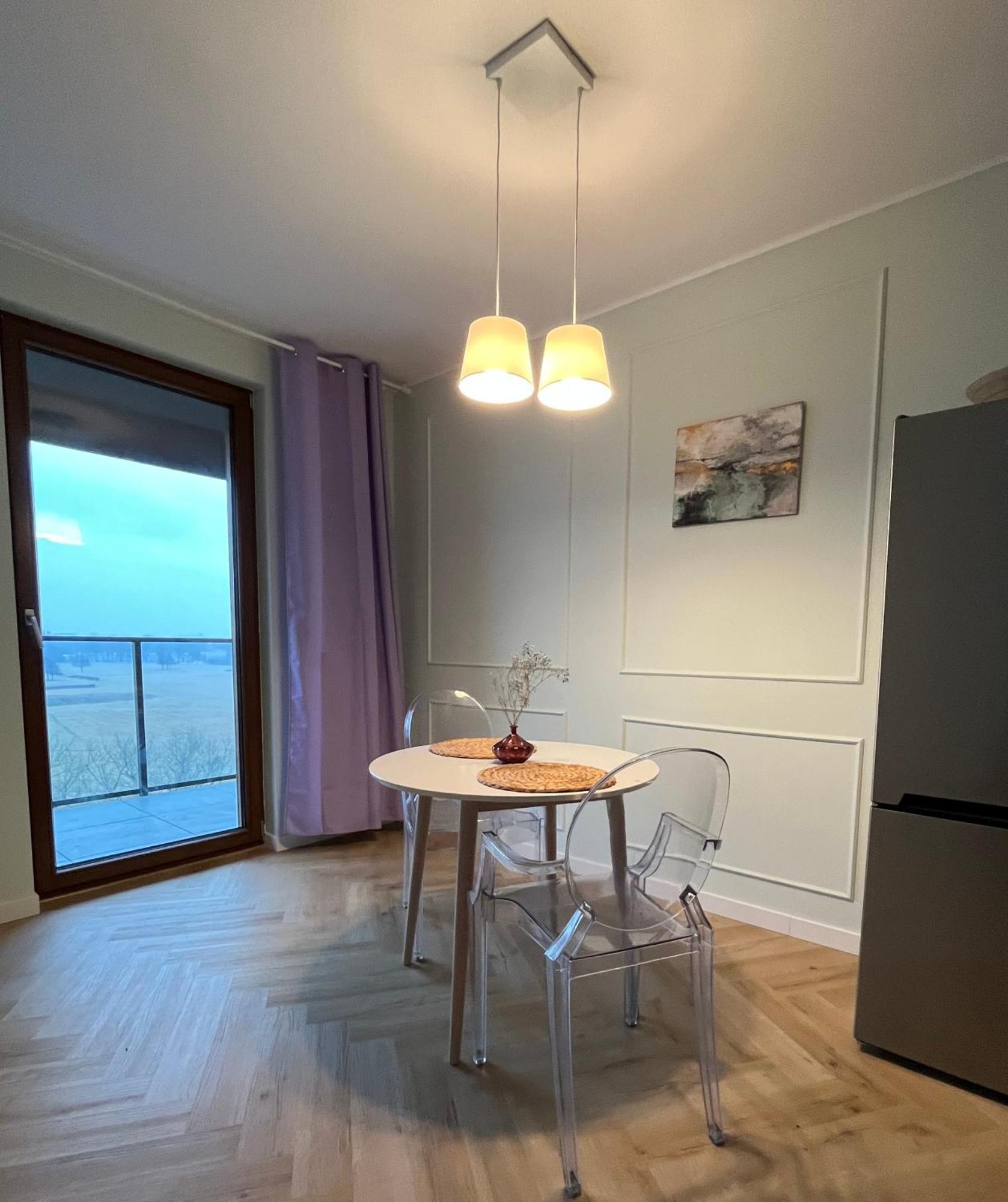 Warsaw Airport Wyscigi - City And Green View Apartment With Underground Garage Esterno foto