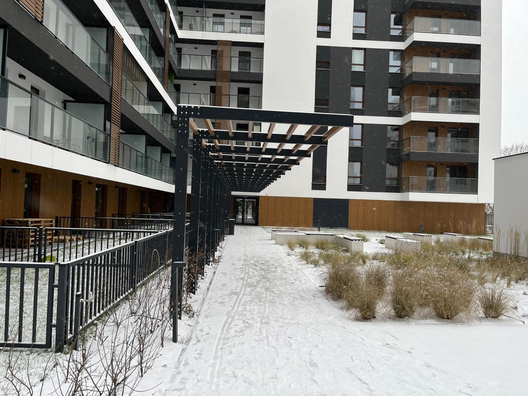 Warsaw Airport Wyscigi - City And Green View Apartment With Underground Garage Esterno foto