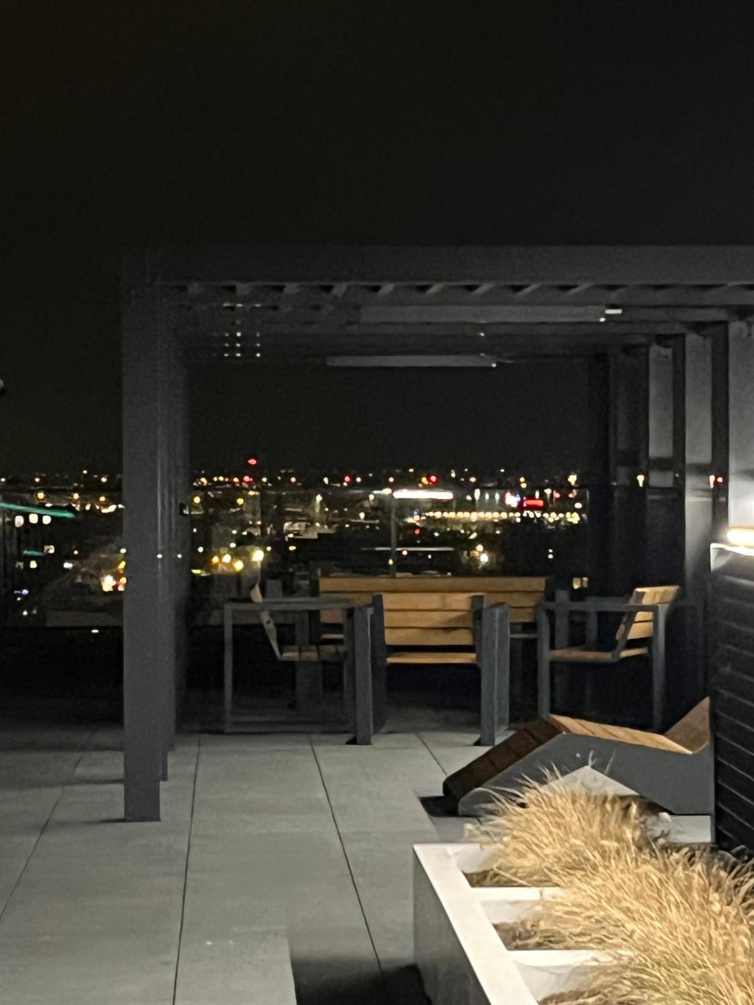 Warsaw Airport Wyscigi - City And Green View Apartment With Underground Garage Esterno foto